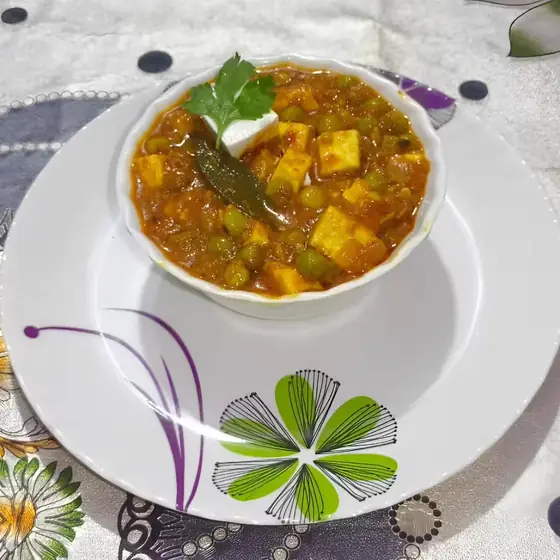 Matar paneer curry